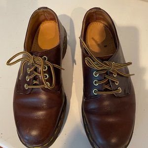 DOC MARTENS - Men size 7 - Brown